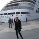Lora, 61