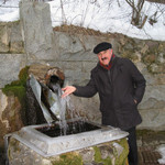 nikas, 63
