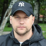 Alex, 47 (1 , 0 )